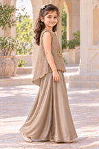 Side view showing the top's shorter scalloped front hem and longer back